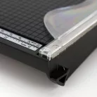 Tépett szélű lapok készítéséhez! Karos vágógép / Vágóasztal 8.5" (22 cm), Craft Guillotine / Tim Holtz Deckle Torn Edge Trimmer (1 db)