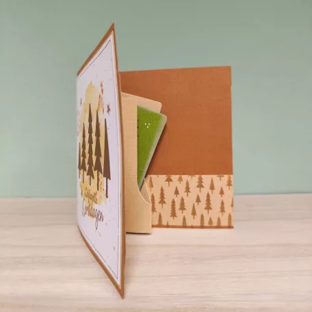 Nellie's Choice Vágósablon - Gift Card - Shape Dies (1 csomag)