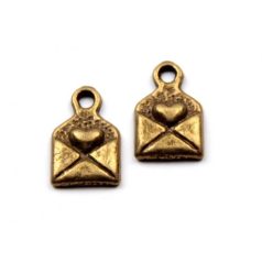   Fémdísz 6 * 10 mm, Medál / boríték - made with love - vörösréz (1 db)