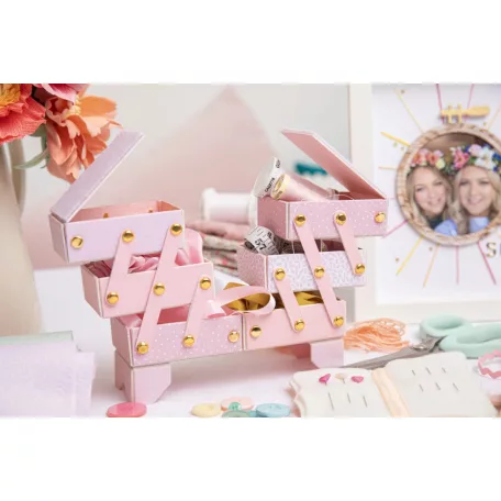 Sizzix Cantilever Sewing Box Vágósablon Eileen Hull ScoreBoards XL (1 db)