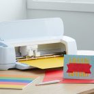 Cricut Maker 3 Elektromos vágóplotter - kezdőkészlet (1 db)