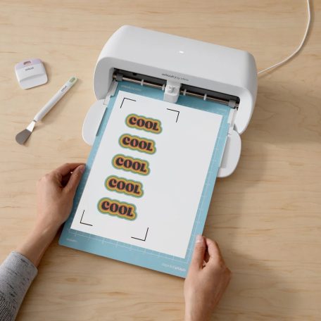 Cricut  Nyomtatható vinyl A4 fehér Printable Vinyl A4 White (12 ív)