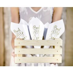 konfetti tölcsérek, arany felirattal 16cm (10 db)