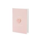 Üdvözlőlap „Mom” kitűzővel