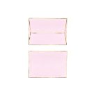 Üdvözlőlap „Mom” kitűzővel