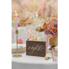 Fa asztalszám ''Eight''