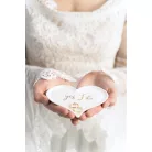 Porcelán esküvői gyűrűtartó tálka – Szív alakú