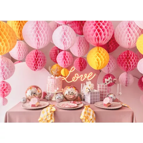 Papírtányérok – Gyémántgyűrű formájú „She said yes” felirattal (6 db)