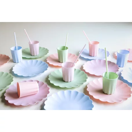 Műanyag tányér - pasztell rózsaszín (4 db)