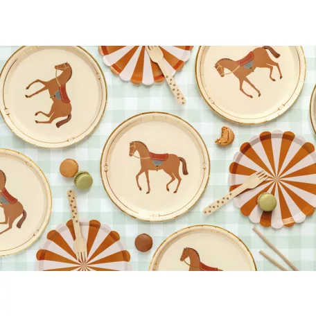 Papírtányérok – Ló mintával (6 db)