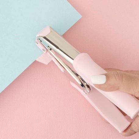 We R Makers Crop-A-Dile Spiral Power Punch lyukasztó (1 db)