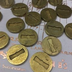   Fém díszítőelem MF86, Screw heads 20-24mm 7 / MitForm Metal Trinkets (1 db)