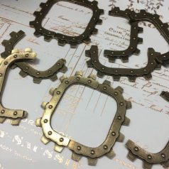   Fém díszítőelem MF105, Frame 7 / MitForm Metal Trinkets (1 db)