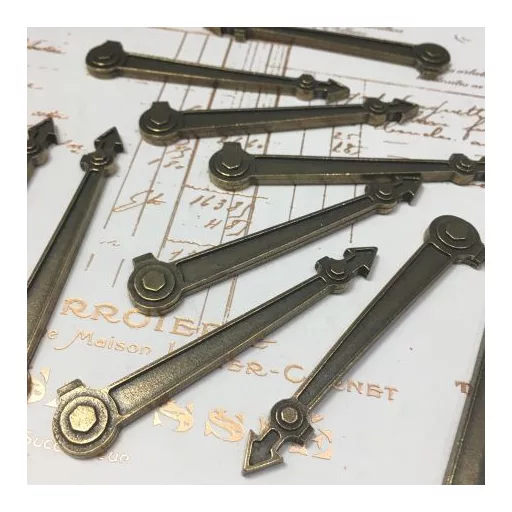 Fém díszítőelem MF112, Clock Hands 3.1 / MitForm Metal Trinkets (1 db)