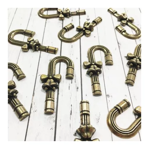 Fém díszítőelem MF133, Candy cane 2.1 STE / MitForm Metal Trinkets (1 db)