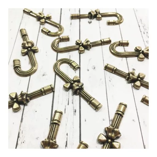 Fém díszítőelem MF134, Candy cane 2.2 STE / MitForm Metal Trinkets (1 db)