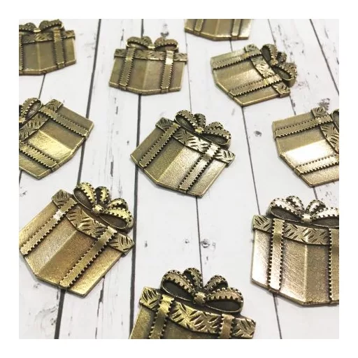 Fém díszítőelem MF135, Gift 1.1 STE / MitForm Metal Trinkets (1 db)