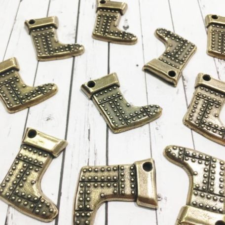 Fém díszítőelem MF140, Gift sock 1.2 STE / MitForm Metal Trinkets (1 db)