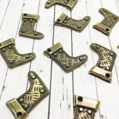   Fém díszítőelem MF142, Gift sock 2.2 STE / MitForm Metal Trinkets (1 db)