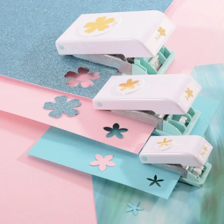 Mintalyukasztó, Flowers / WRMK Layered punch  (1 db)